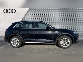 Used Audi Q5 2021 for sale - 76254995: Photo