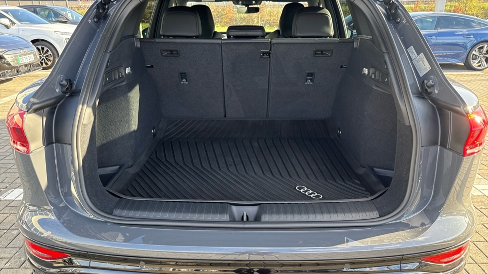 Used Audi Q6 e-tron 2025 for sale - 76872071: Photo 18