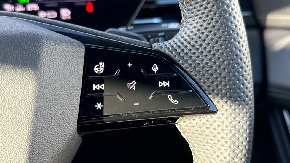 Used Audi Q6 e-tron 2025 for sale - 76872071: Photo 23