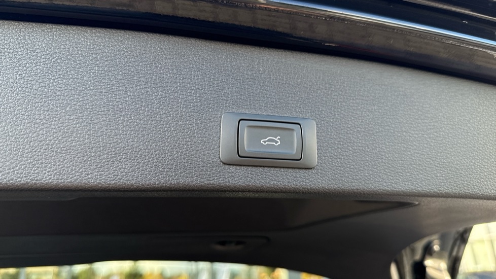 Used Audi Q2 2025 for sale - 76872258: Photo 40