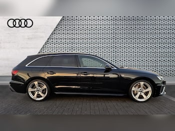 Used Audi A4 2023 for sale - 76796279: Photo