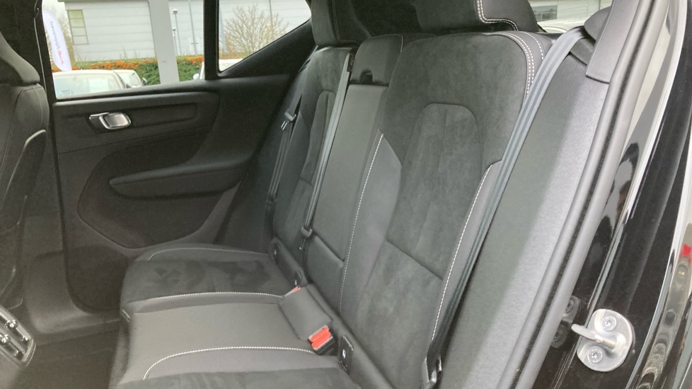 Used Volvo XC40 2024 for sale - 76872760: Photo 14