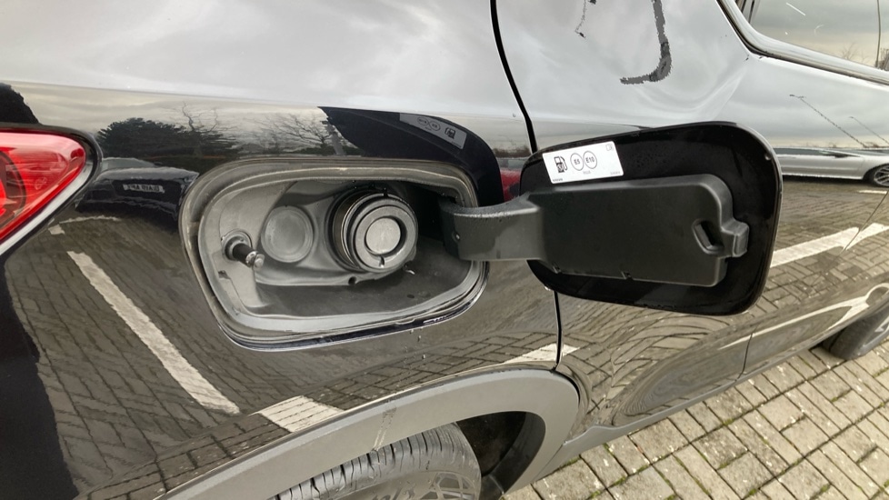 Used Volvo XC40 2024 for sale - 76872760: Photo 21