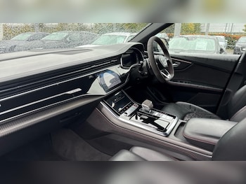 Used Audi RS Q8 2023 for sale - 76074236: Photo