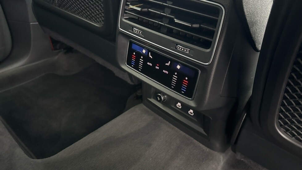 Used Audi RS Q8 2023 for sale - 76074236: Photo 43