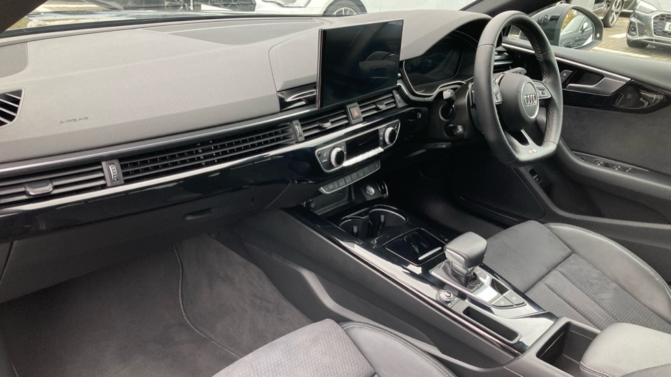 Used Audi A5 2023 for sale - 76168662: Photo 2