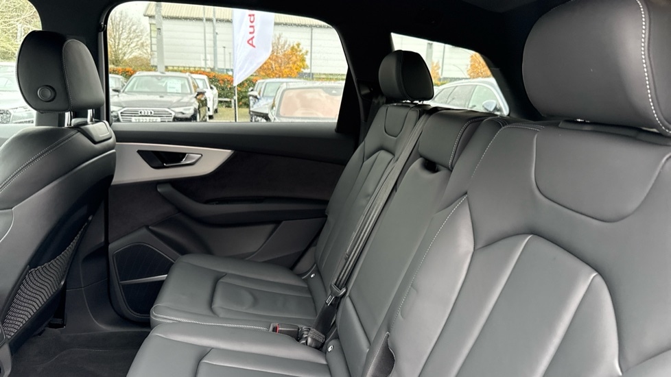 Used Audi Q7 2025 for sale - 76872068: Photo 15