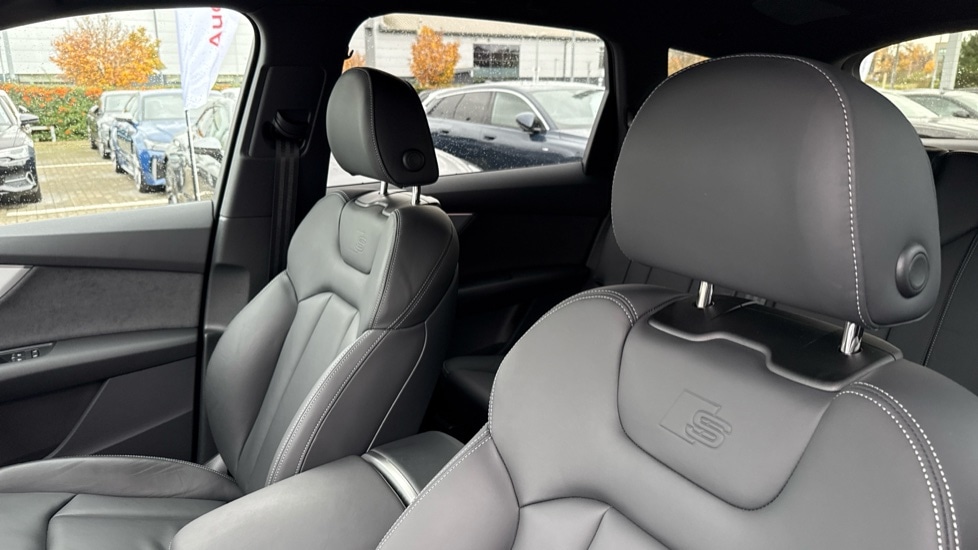Used Audi Q7 2025 for sale - 76872068: Photo 17