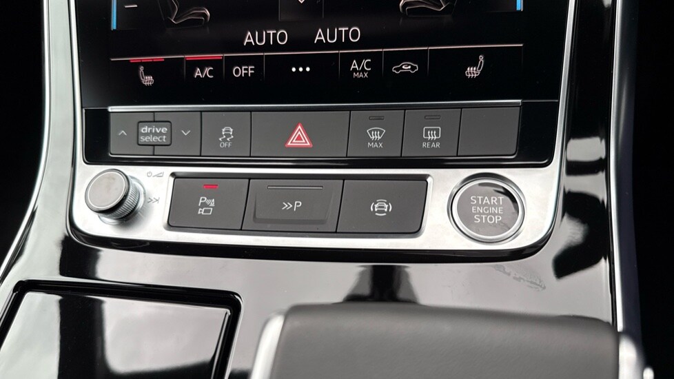 Used Audi Q7 2025 for sale - 76872068: Photo 36