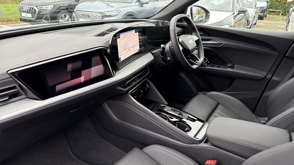 Used Audi Q5 2025 for sale - 76660943: Photo 2