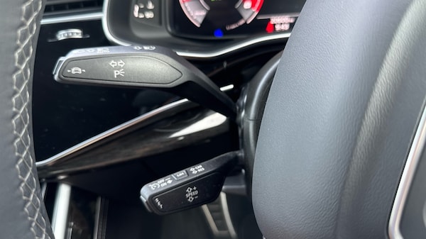 Used Audi Q8 2023 for sale - 76217211: Photo 31