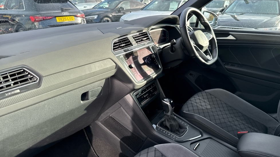 Used Volkswagen Tiguan 2022 for sale - 76328383: Photo 10