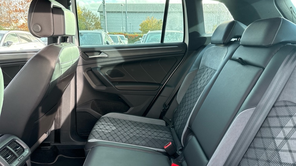 Used Volkswagen Tiguan 2022 for sale - 76328383: Photo 14