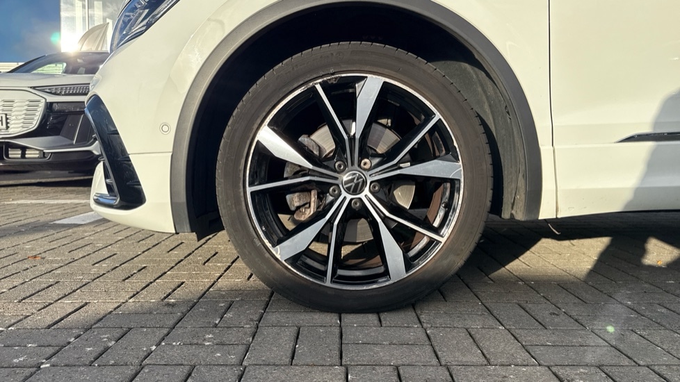 Used Volkswagen Tiguan 2022 for sale - 76328383: Photo 17