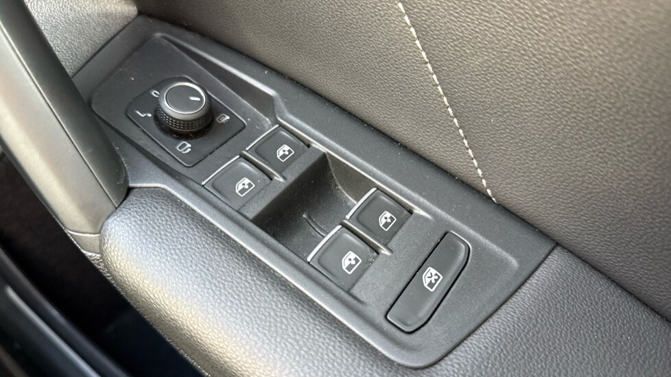 Used Volkswagen Tiguan 2022 for sale - 76328383: Photo 49