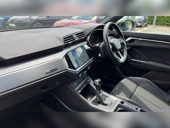 Used Audi Q3 2020 for sale - 75345873: Photo