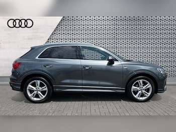 Used Audi Q3 2020 for sale - 75345873: Photo