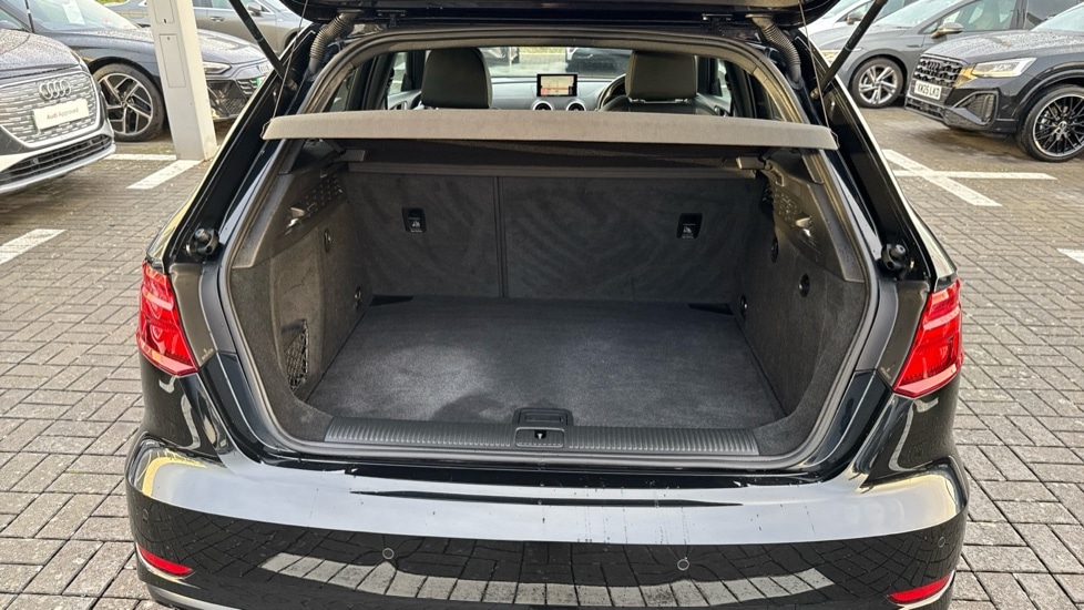 Used Audi A3 2018 for sale - 77025550: Photo 18