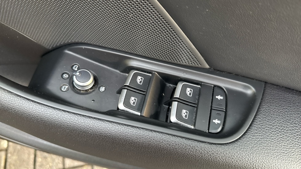 Used Audi A3 2018 for sale - 77025550: Photo 45