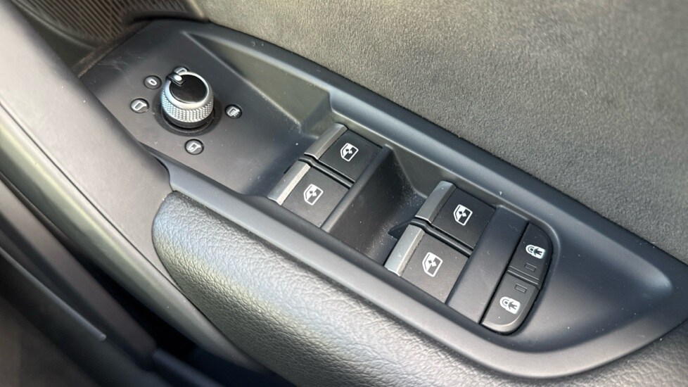 Used Audi Q5 2023 for sale - 76203794: Photo 53