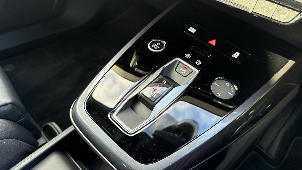Used Audi Q4 e-tron 2025 for sale - 76851268: Photo 19