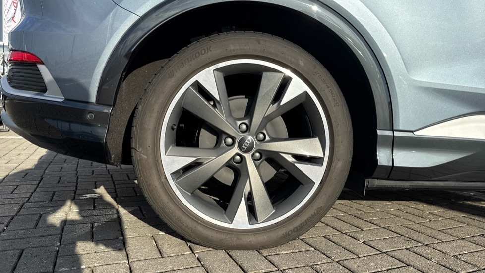 Used Audi Q4 e-tron 2025 for sale - 76851268: Photo 21