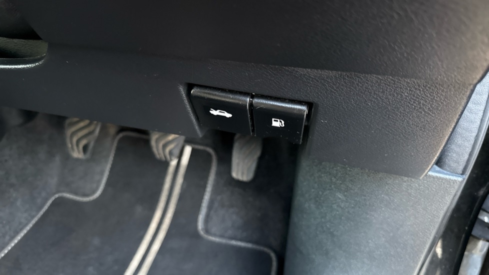 Used Nissan Micra 2019 for sale - 76872235: Photo 37