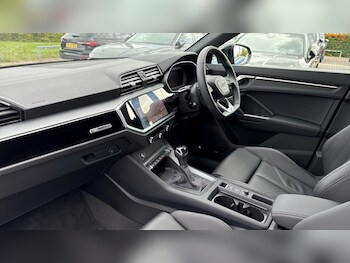 Used Audi Q3 2024 for sale - 75771618: Photo