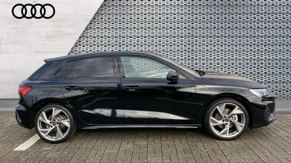 Used Audi A3 2025 for sale - 76796271: Photo 4