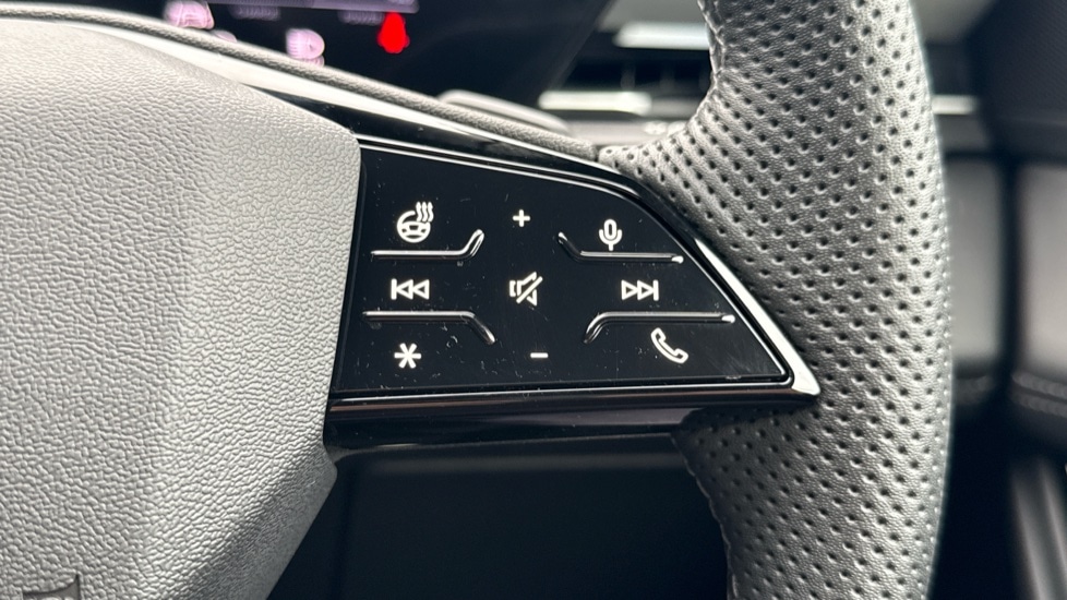 Used Audi Q6 e-tron 2025 for sale - 76870617: Photo 23