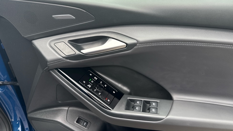 Used Audi Q6 e-tron 2025 for sale - 76870617: Photo 28