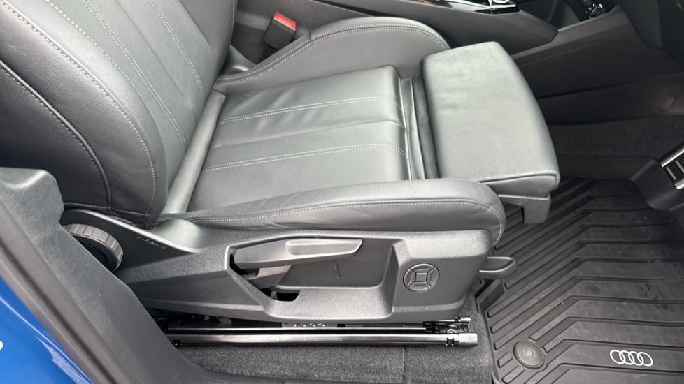 Used Audi Q6 e-tron 2025 for sale - 76870617: Photo 29