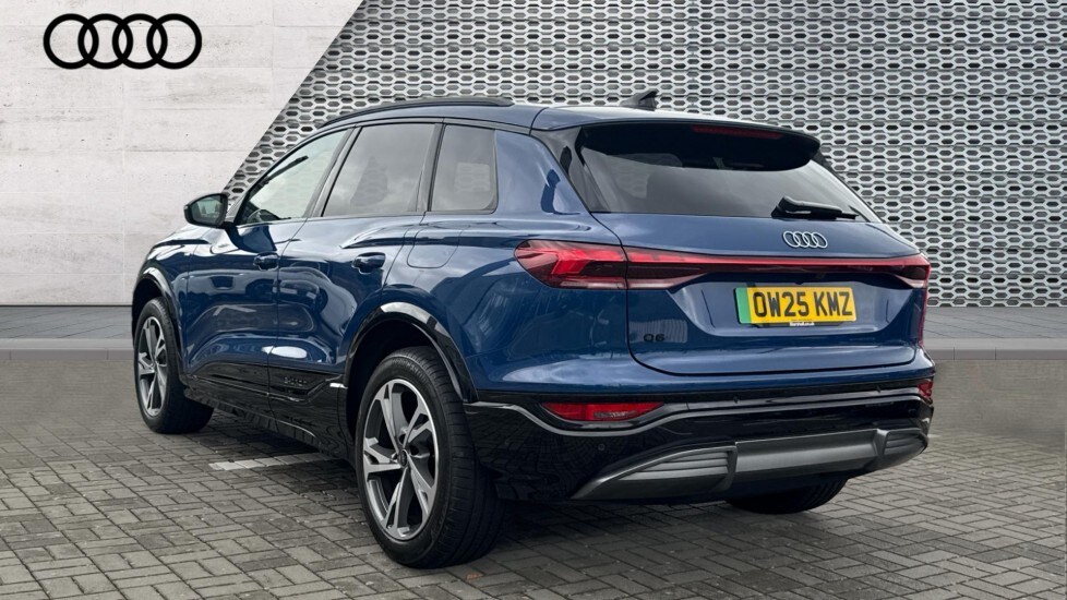Used Audi Q6 e-tron 2025 for sale - 76870617: Photo 3
