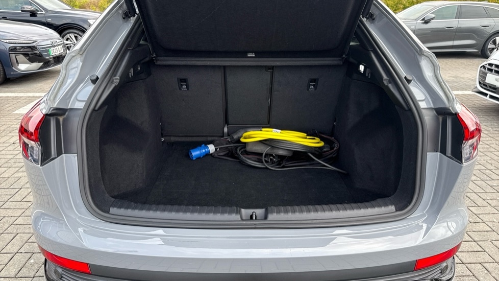 Used Audi Q4 e-tron 2022 for sale - 76593692: Photo 18