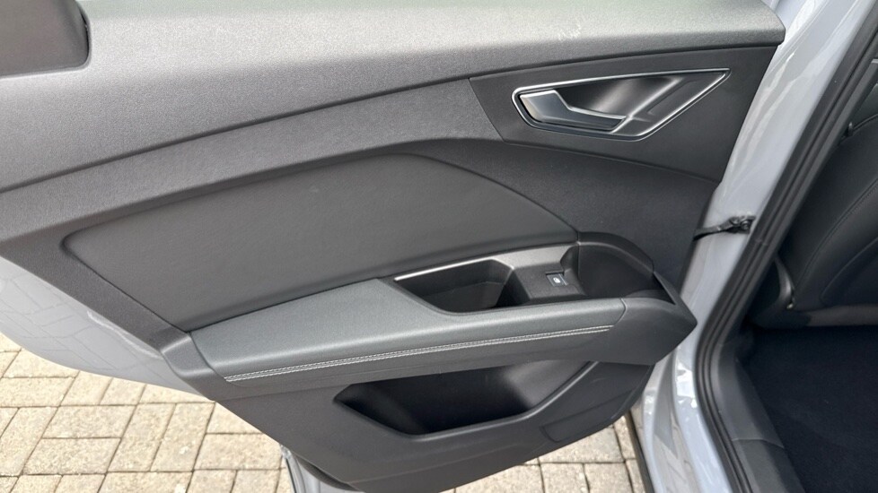 Used Audi Q4 e-tron 2022 for sale - 76593692: Photo 44