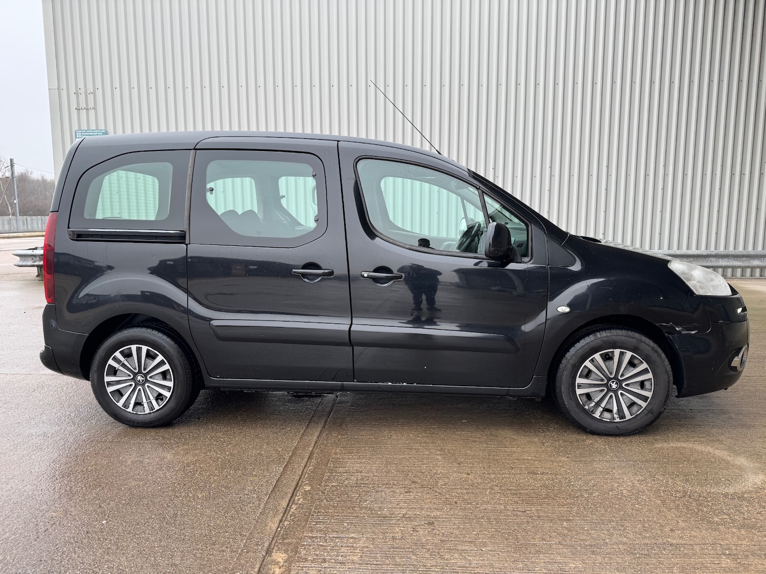 Used Peugeot Partner Tepee 2013 for sale - 77794457: Photo 16