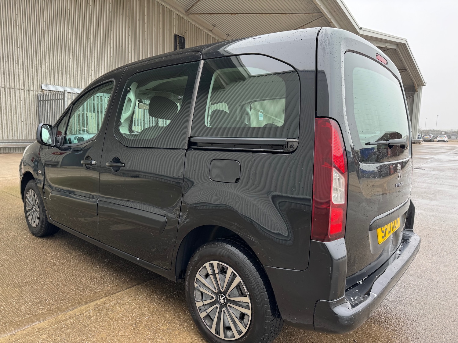 Used Peugeot Partner Tepee 2013 for sale - 77794457: Photo 5