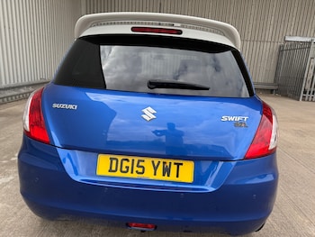 Used Suzuki Swift 2015 for sale - 75641338: Photo