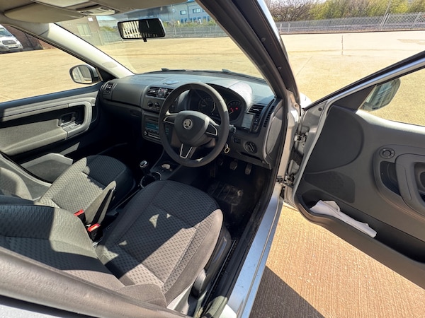 Used Skoda Fabia 2014 for sale - 74232579: Photo 7