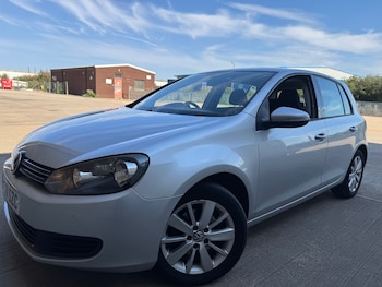 Used Volkswagen Golf 2011 for sale - 75684677: Photo