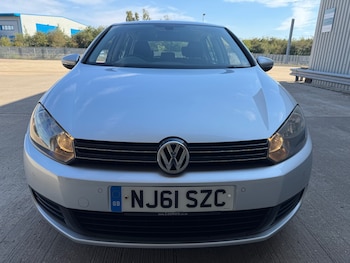 Used Volkswagen Golf 2011 for sale - 75684677: Photo
