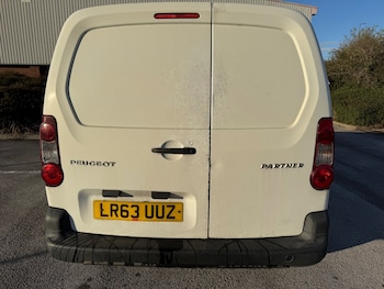 Used Peugeot Partner 2013 for sale - 76590229: Photo