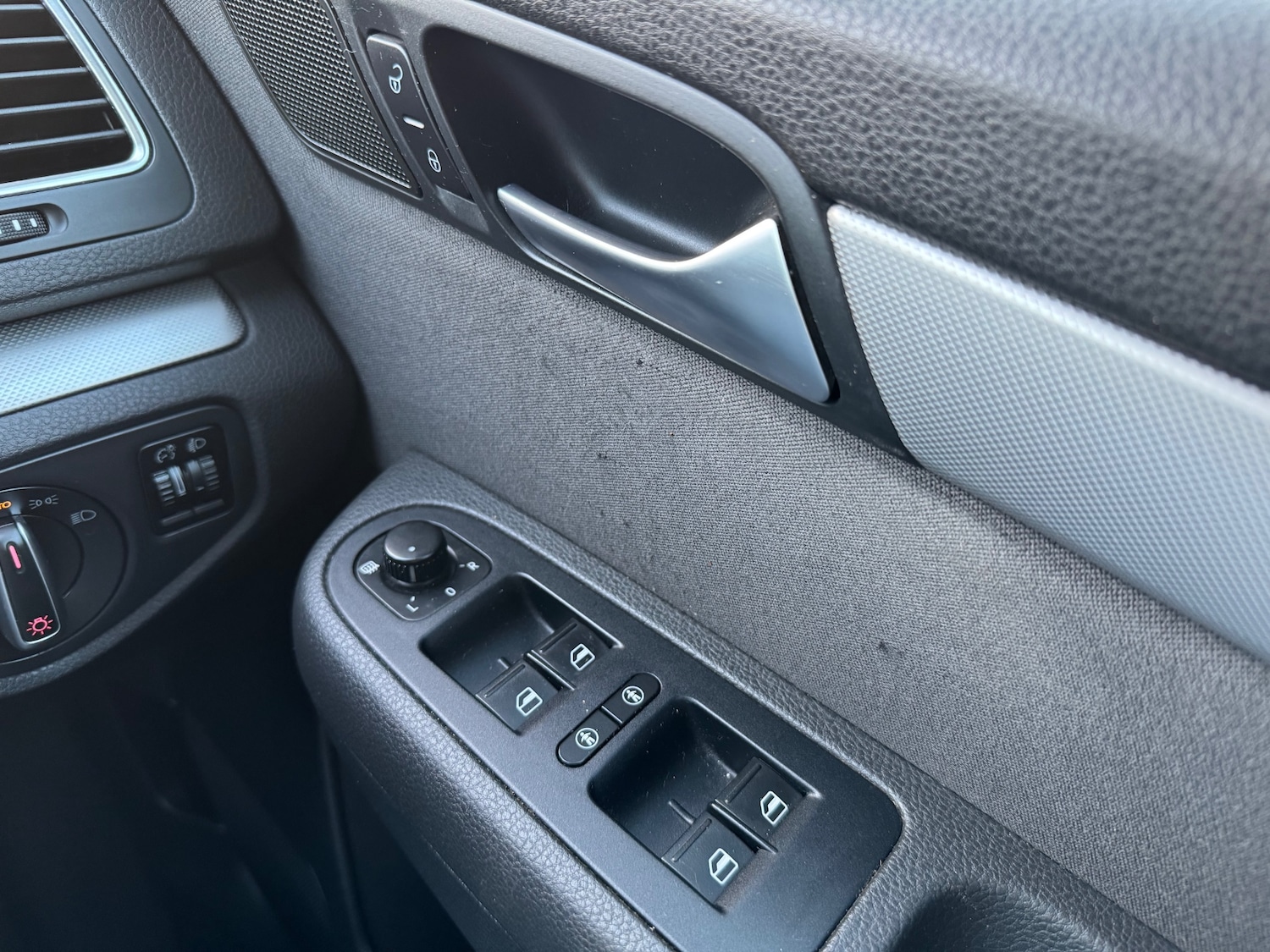 Used Volkswagen Sharan 2010 for sale - 76644524: Photo 14