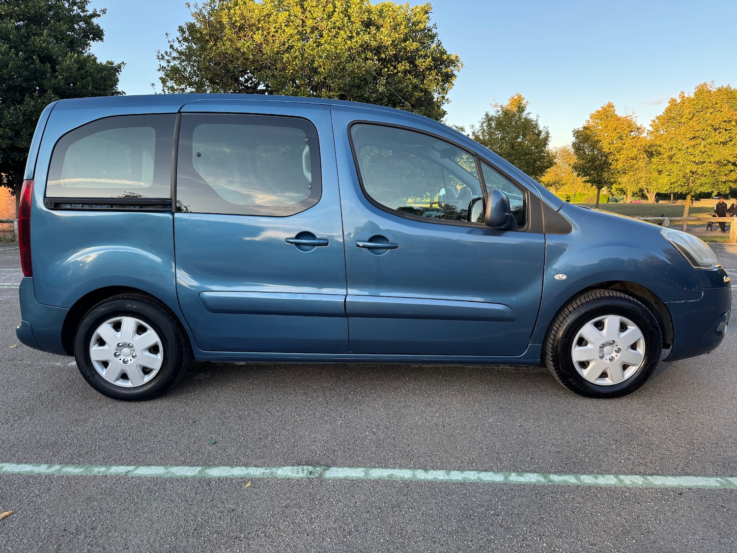 Vehicle 21
