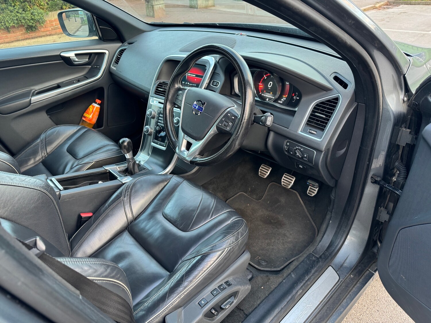 Used Volvo XC60 2016 for sale - 77054167: Photo 7