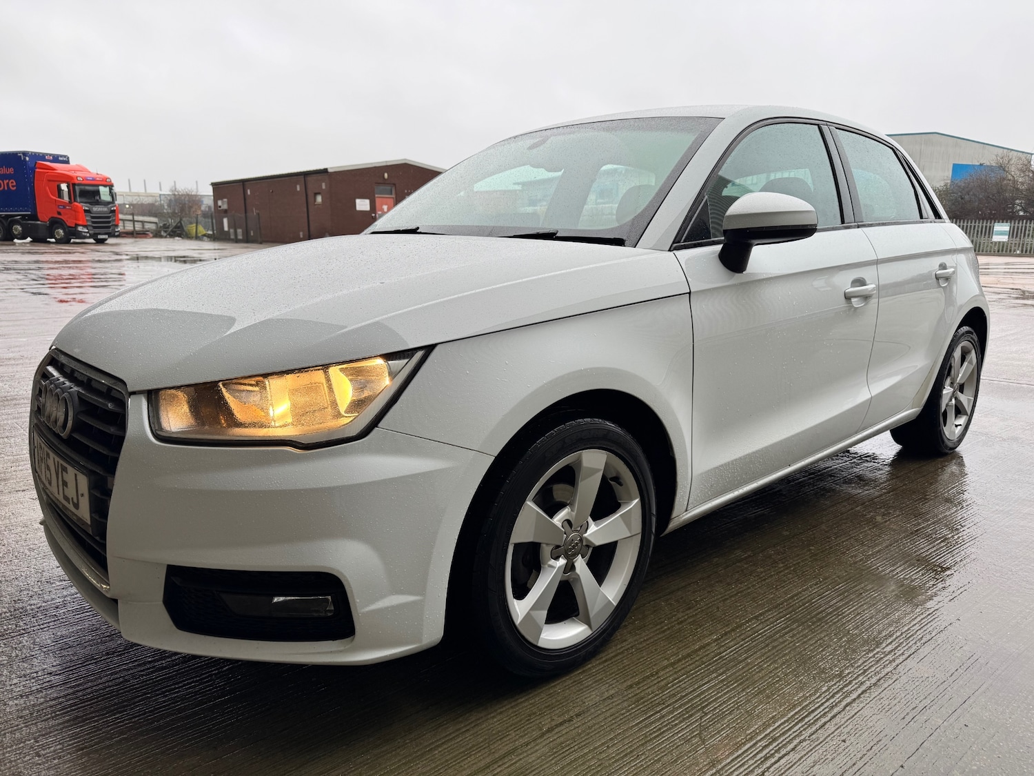 Used Audi A1 2015 for sale - 77342922: Photo 16