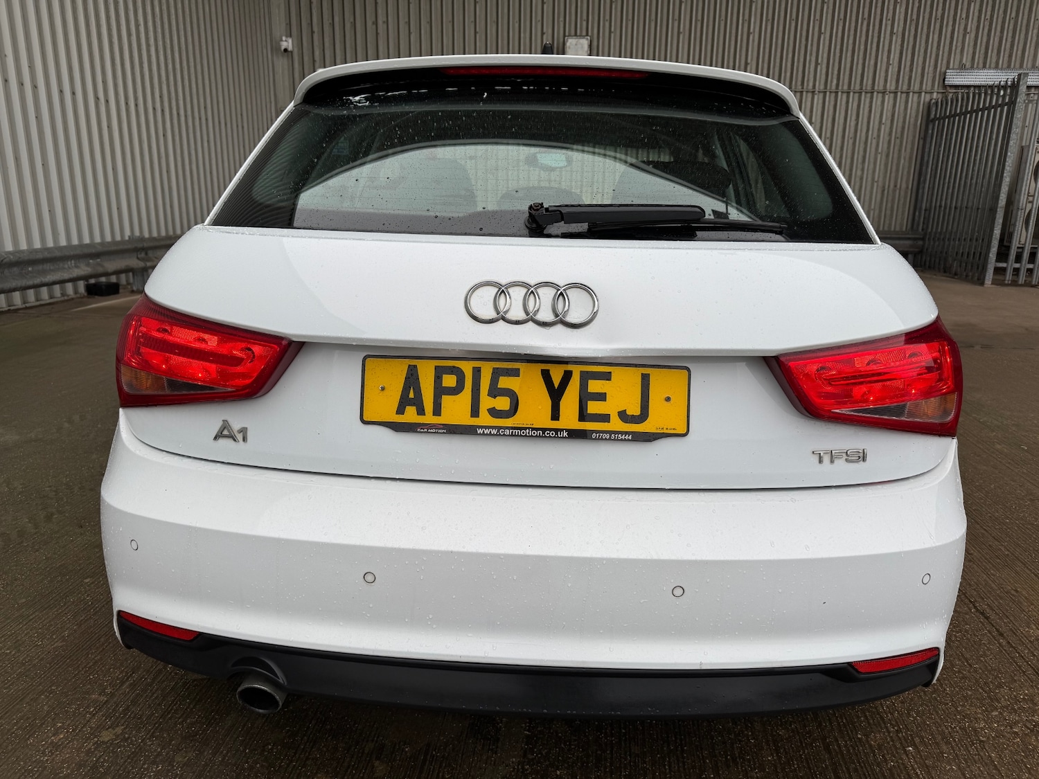 Used Audi A1 2015 for sale - 77342922: Photo 4