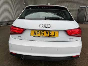 Used Audi A1 2015 for sale - 77342922: Photo