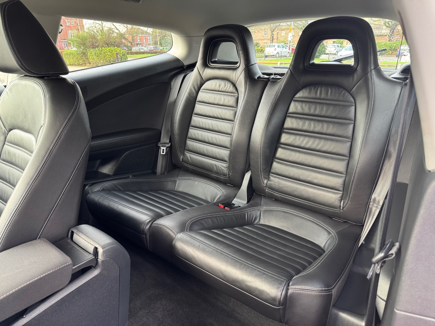 Used Volkswagen Scirocco 2015 for sale - 77039110: Photo 10