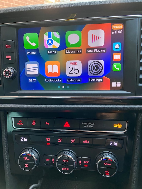Used SEAT Leon 2019 for sale - 74102144: Photo 11